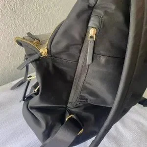 TUMI Voyager Halle backpack in black TUMI Voyageur Halle Backpack Black 14.5 Inch Unisex Fast  main image 2